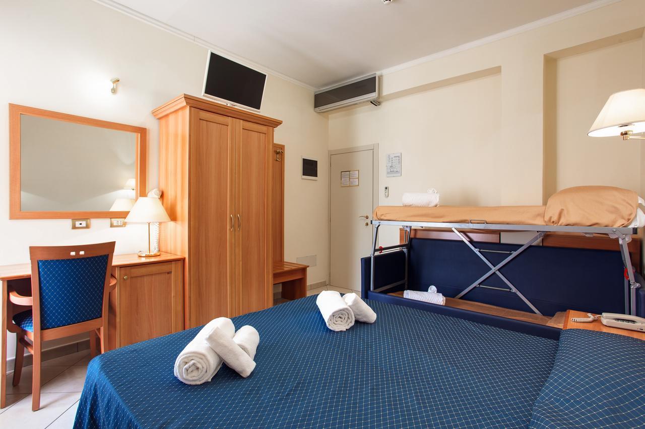 De La Hotel